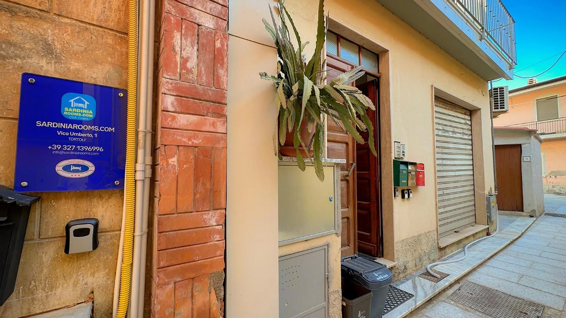 Pensjonat Sardiniarooms Tortoli Old Town
